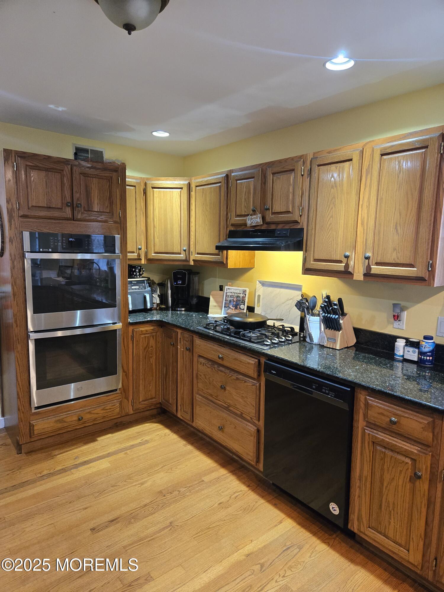 1505 Forecastle Avenue, Manahawkin, New Jersey image 9