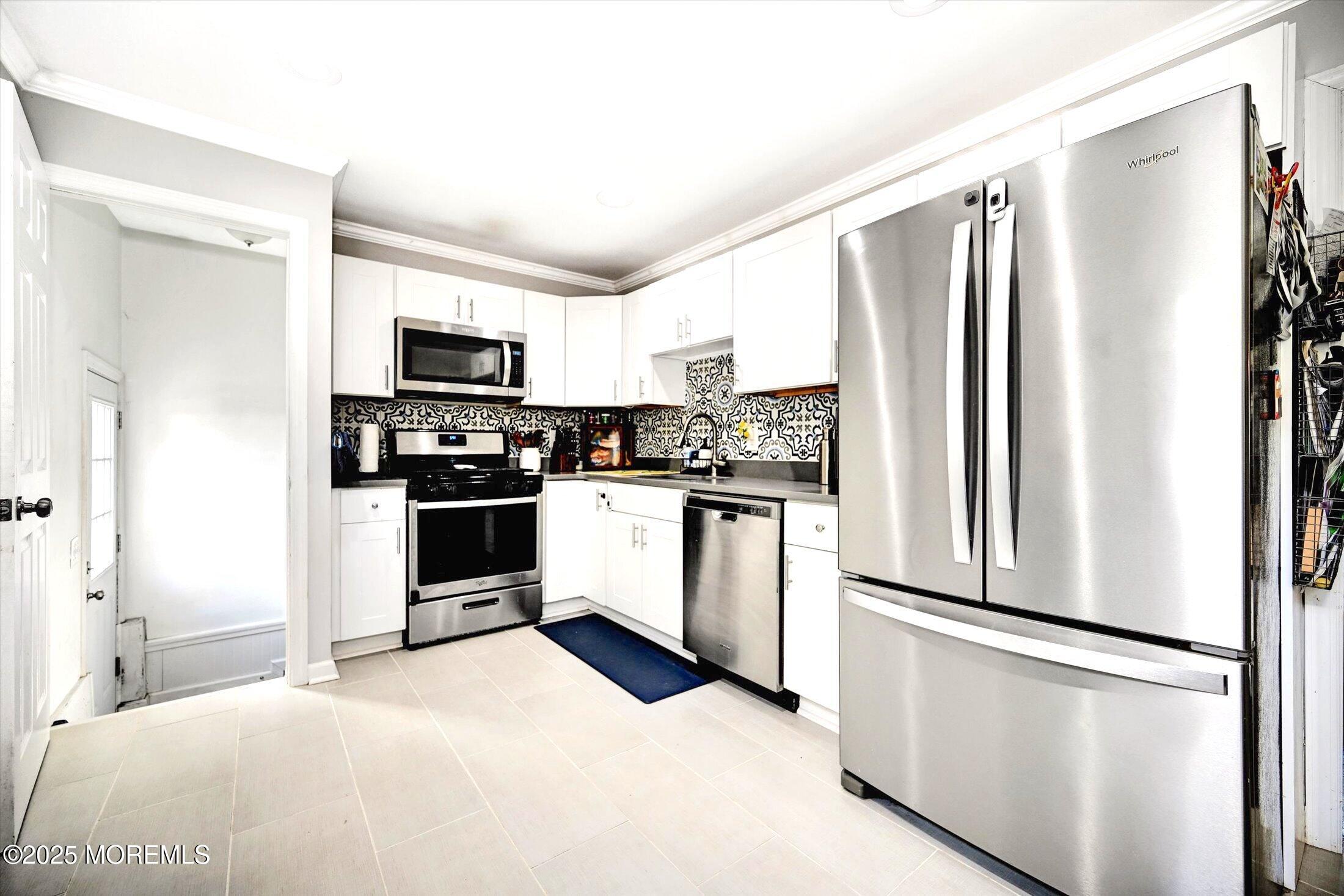 20 Sylvan Lake Boulevard, Bayville, New Jersey image 10