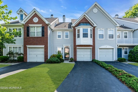 Condo For Sale - 9 Beacon Court #81<br/> Holmdel, NJ 07733