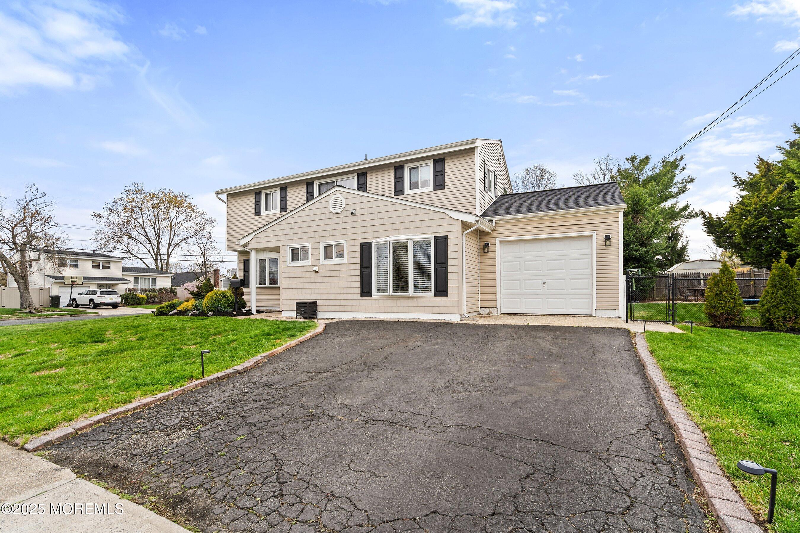 1 York Street, Old Bridge, New Jersey image 3