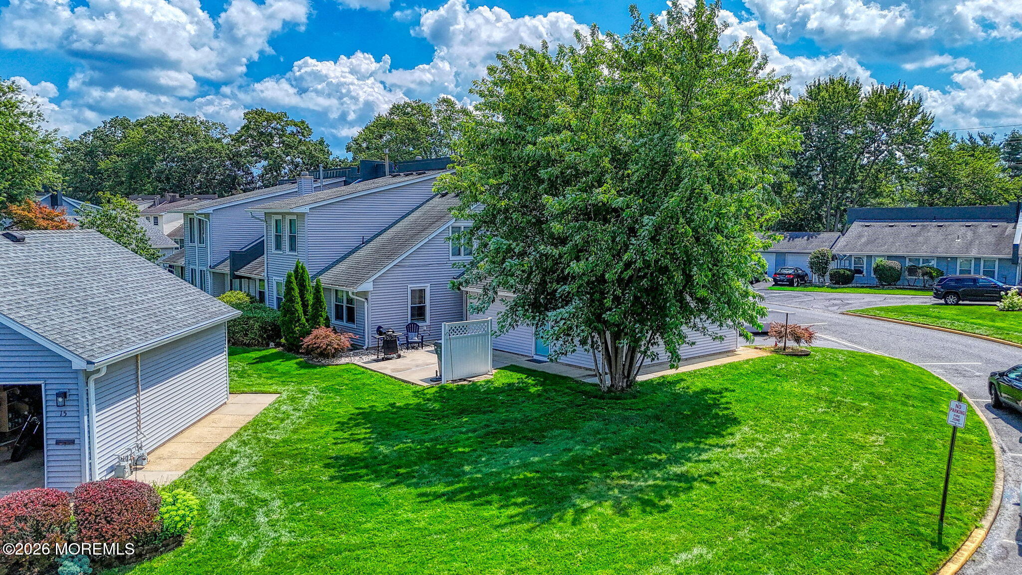 19 Arlene Court 4102
