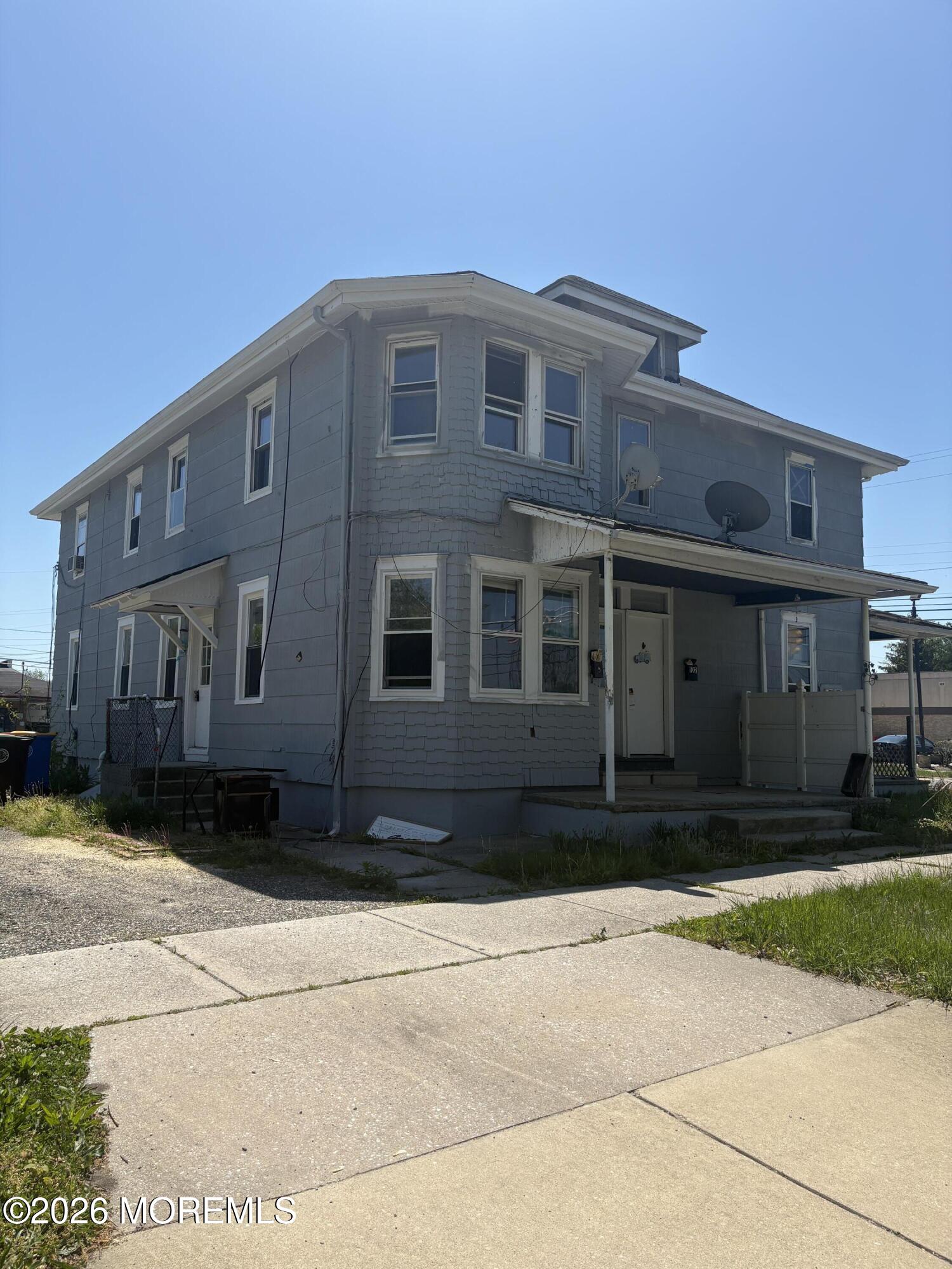 Front 1