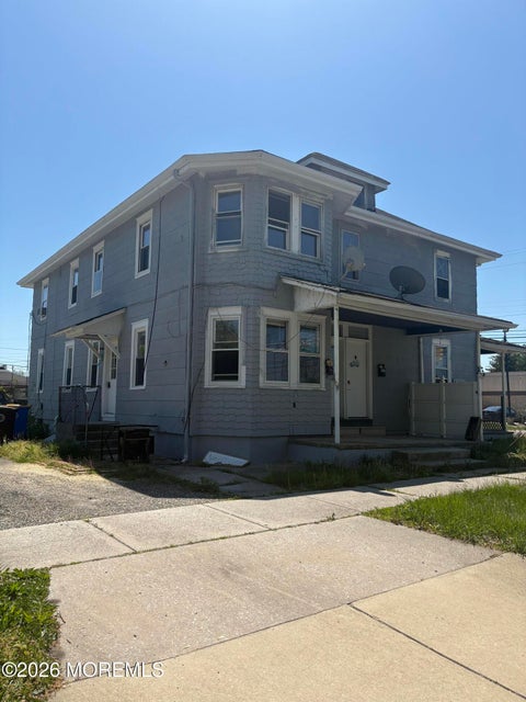 Multifamily For Sale - 102 Saint Louis Avenue<br/> Egg Harbor City, NJ 08215