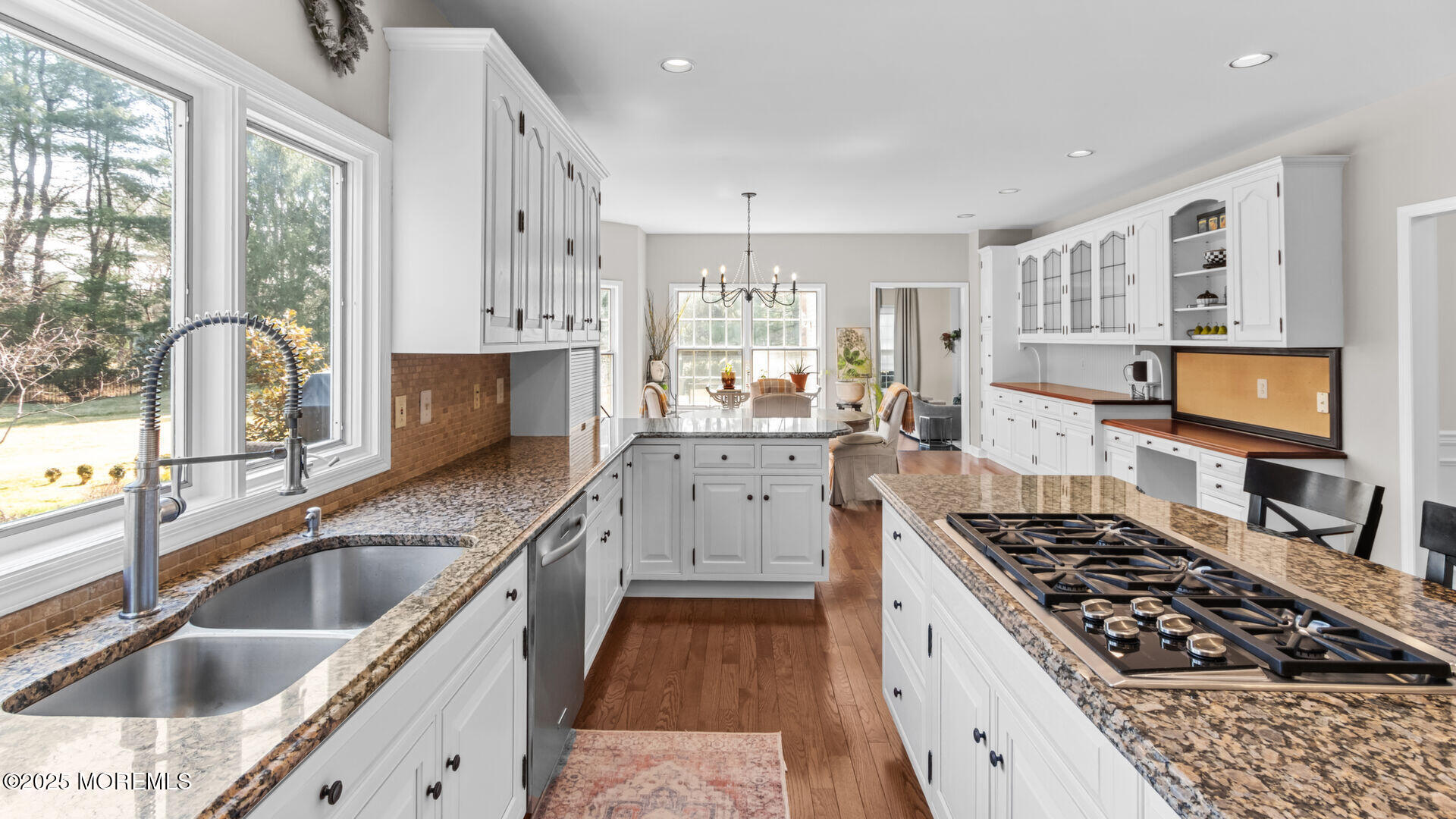 2 Bowling Green, Colts Neck, New Jersey image 19