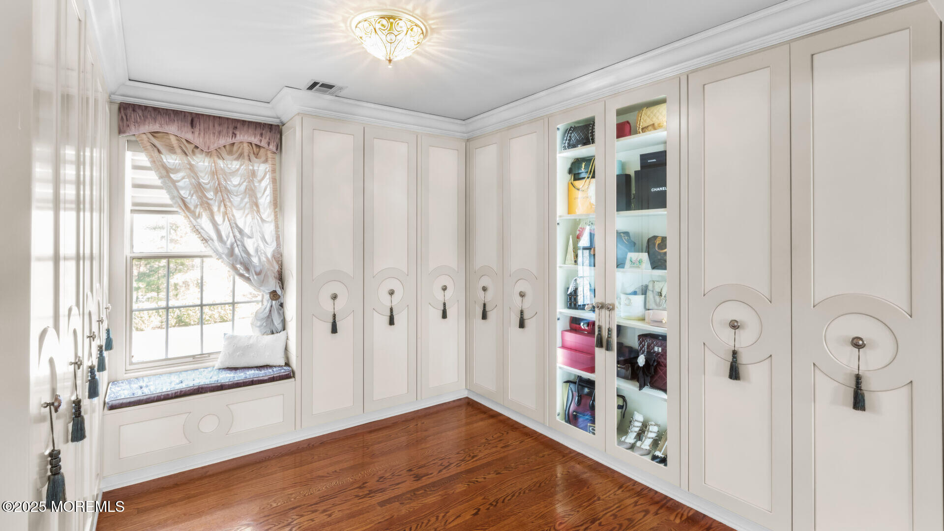 2 Bowling Green, Colts Neck, New Jersey image 36