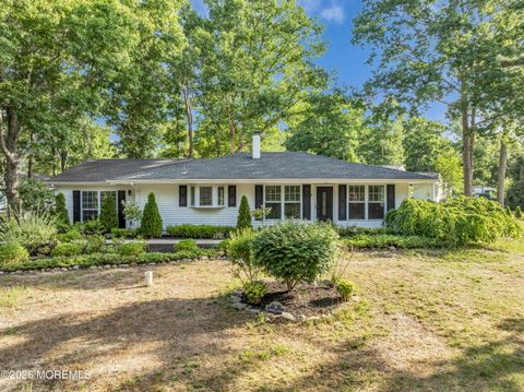 Homes For Sale - 8 Anchor Avenue<br/> Manahawkin, NJ 08050