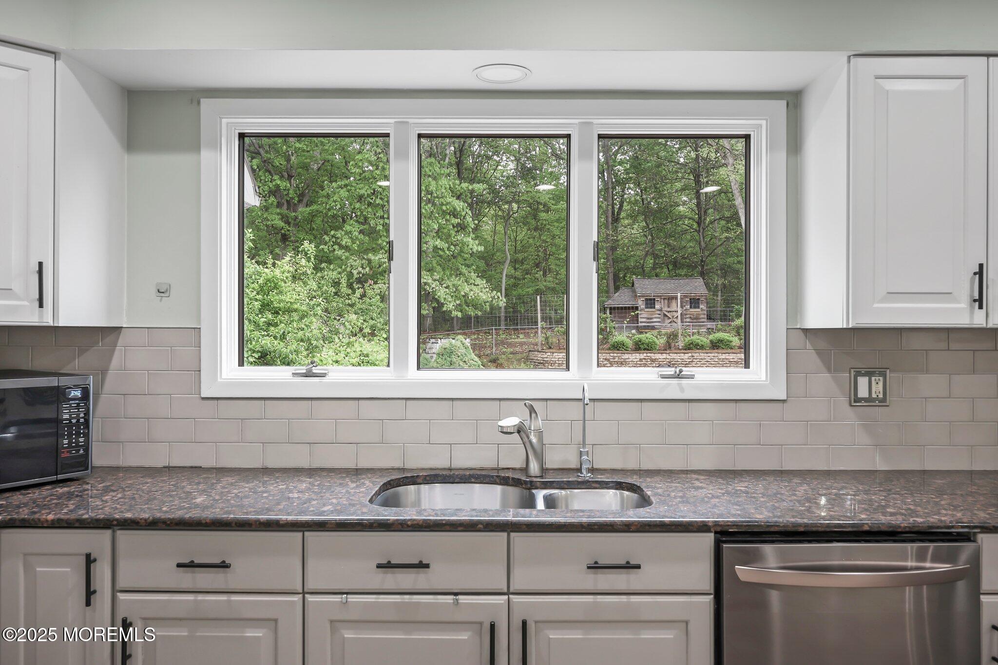 164 Lemon Road, Farmingdale, New Jersey image 7