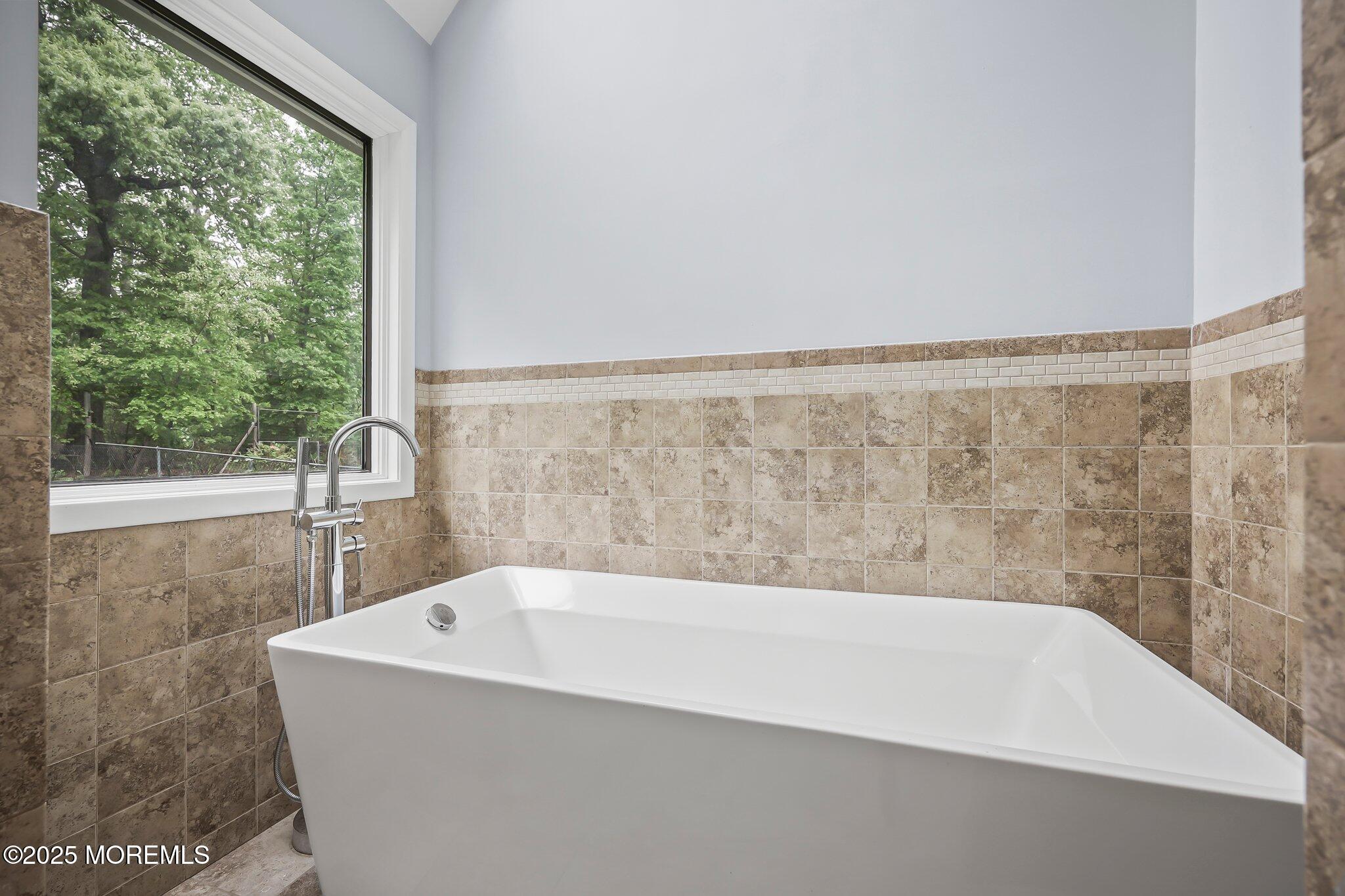 164 Lemon Road, Farmingdale, New Jersey image 20