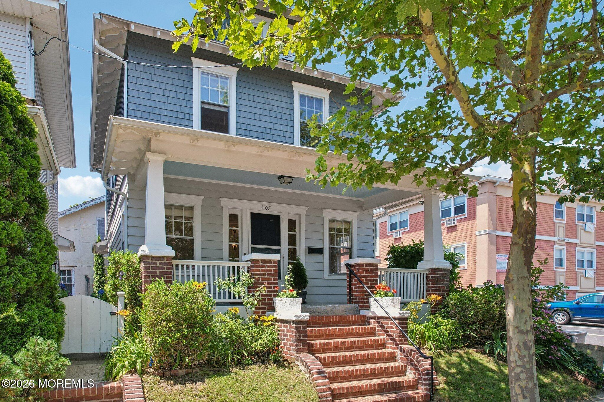 1107 Heck Street