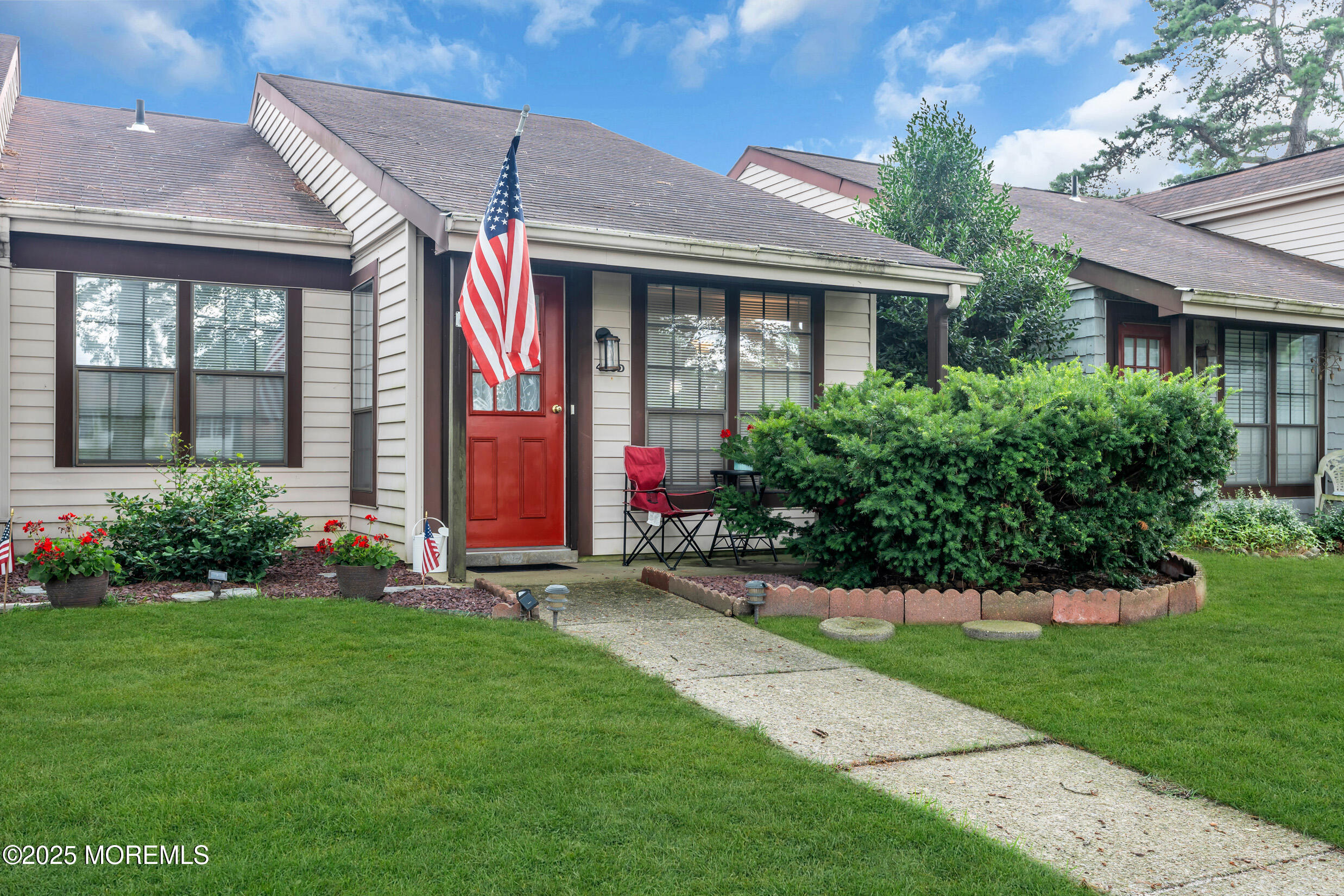 453D Chesterfield Court