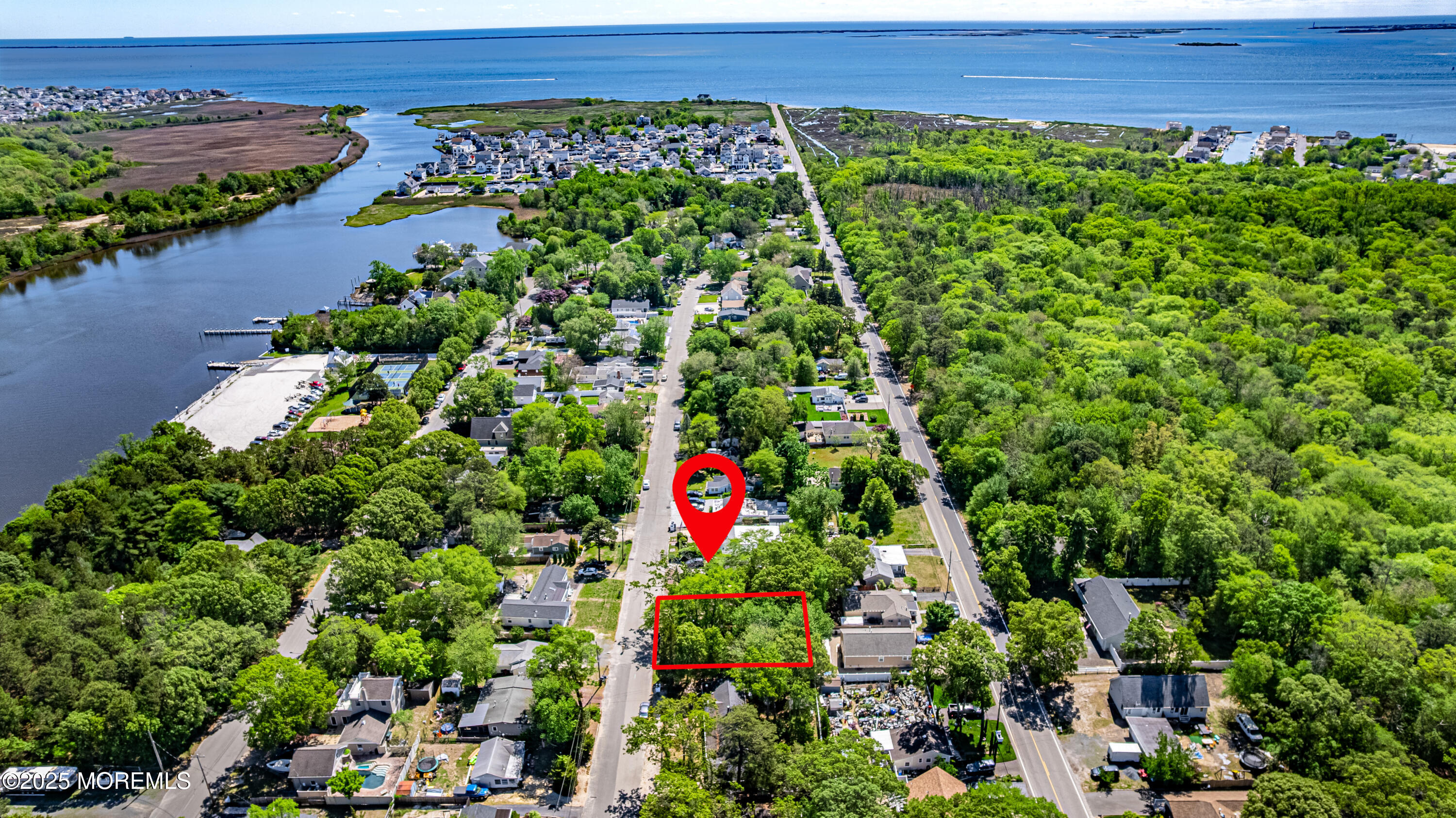 12 Central Avenue, Waretown, New Jersey image 1