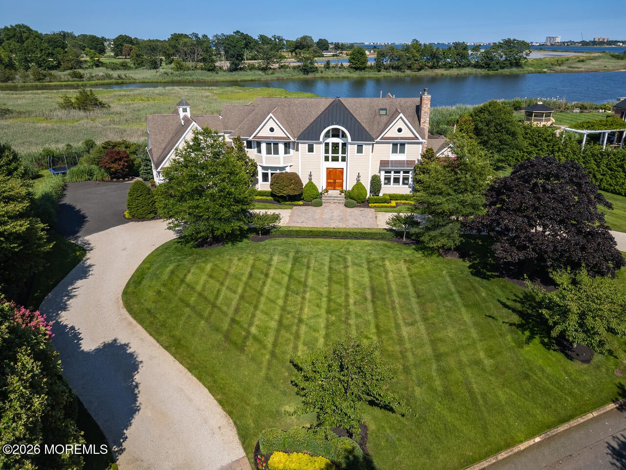 7 Harbor Drive