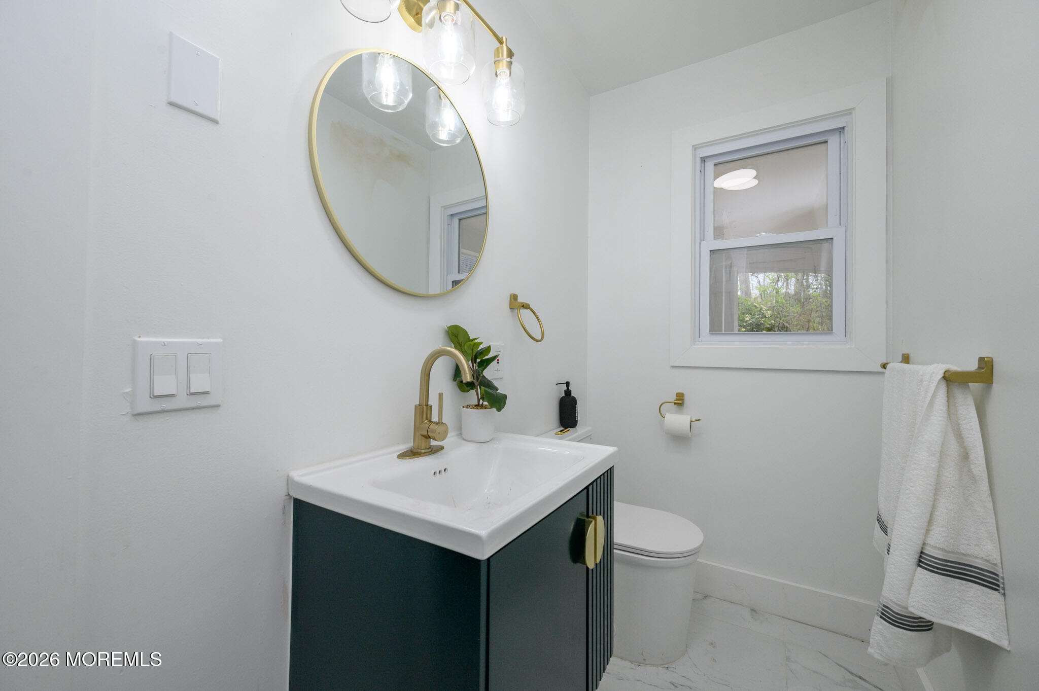 Toms River, New Jersey, 08755, United States, 5 Bedrooms Bedrooms, ,4 BathroomsBathrooms,Residential,Active,2042227