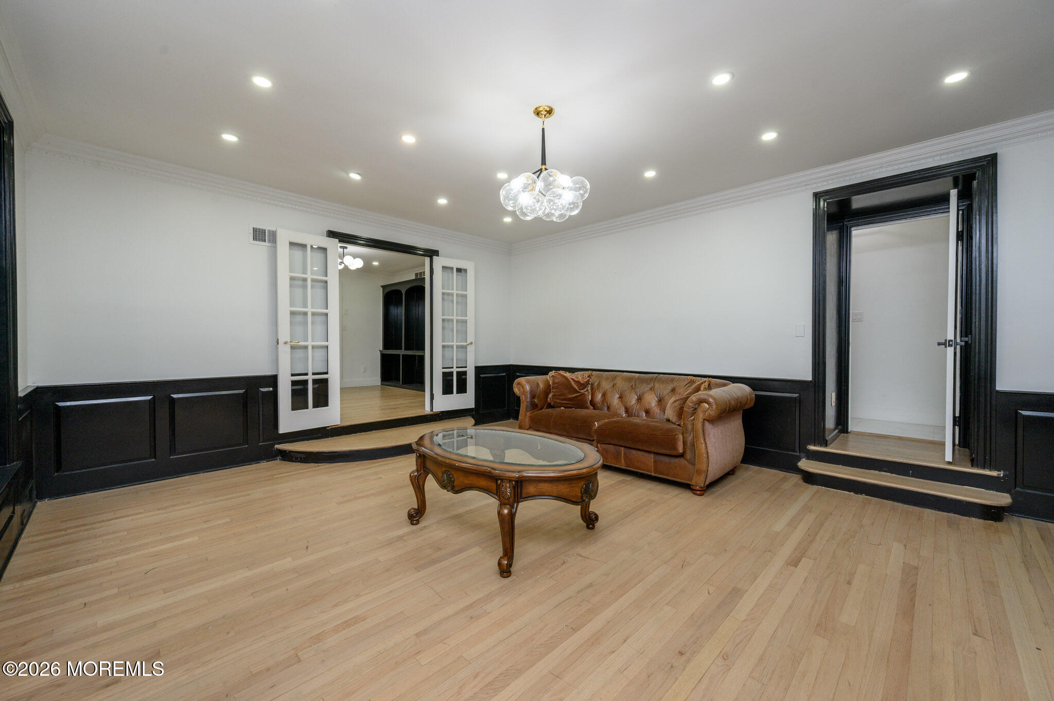 Toms River, New Jersey, 08755, United States, 5 Bedrooms Bedrooms, ,4 BathroomsBathrooms,Residential,Active,2042227