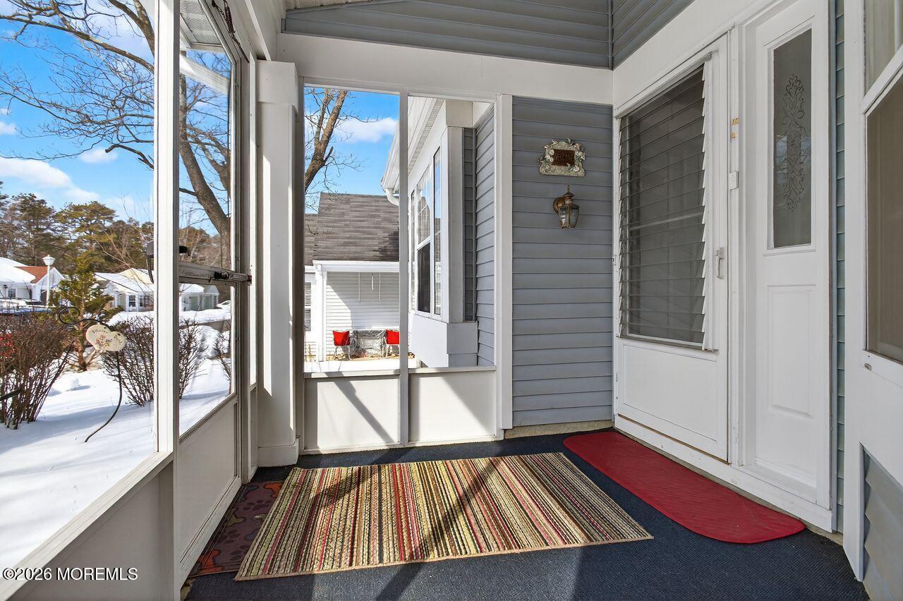 1223A Thornbury Lane