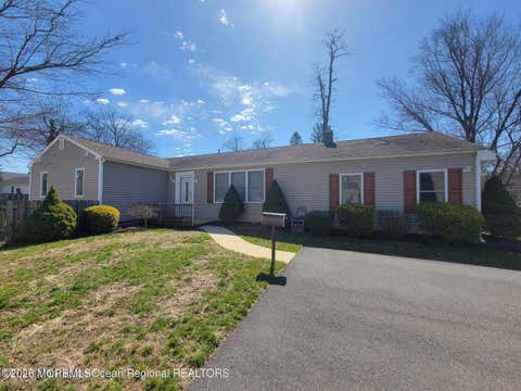 Homes For Rent - 1 HALF Robin Drive<br/> Oakhurst, NJ 07755