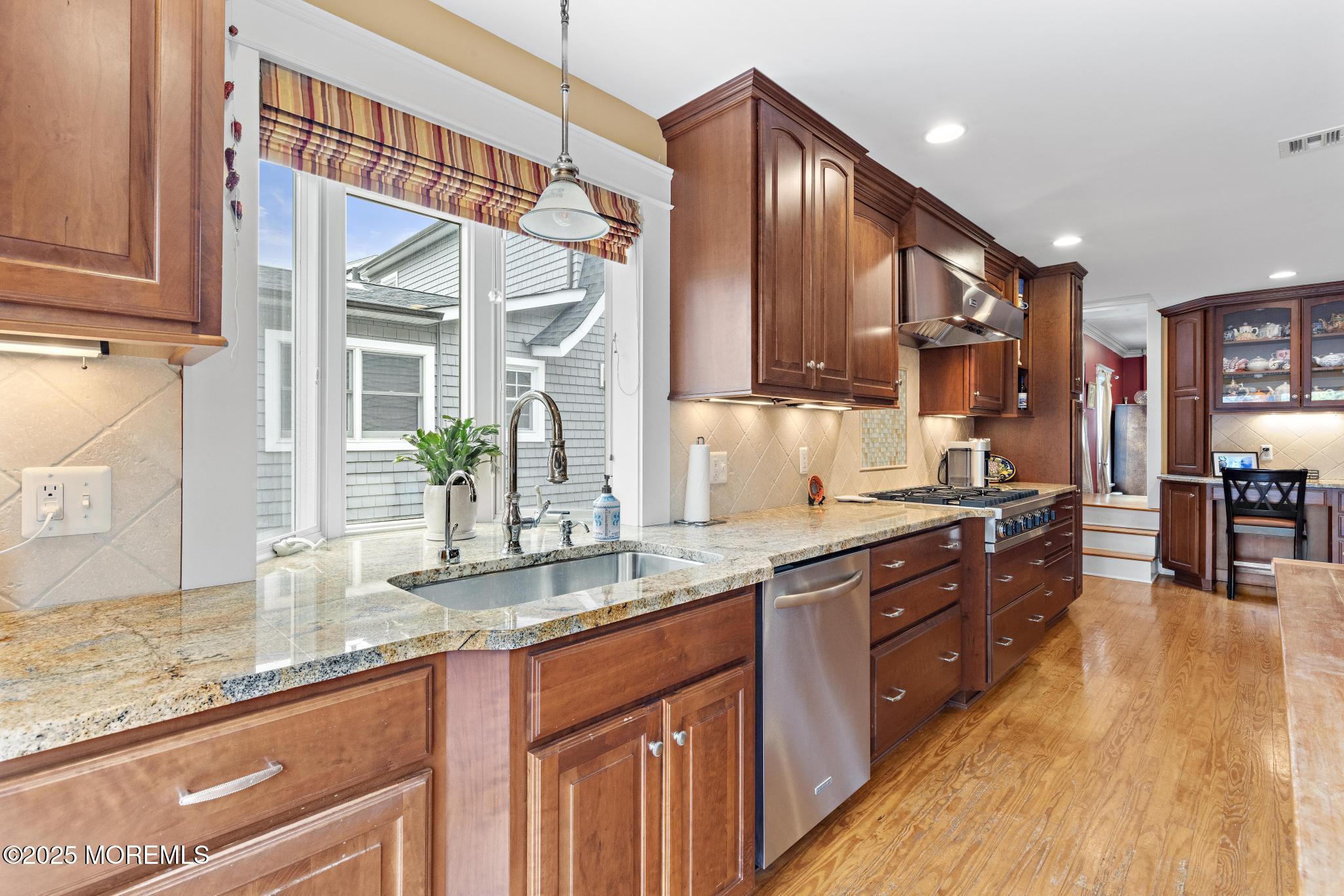 83 Lake Avenue, Fair Haven, New Jersey image 37