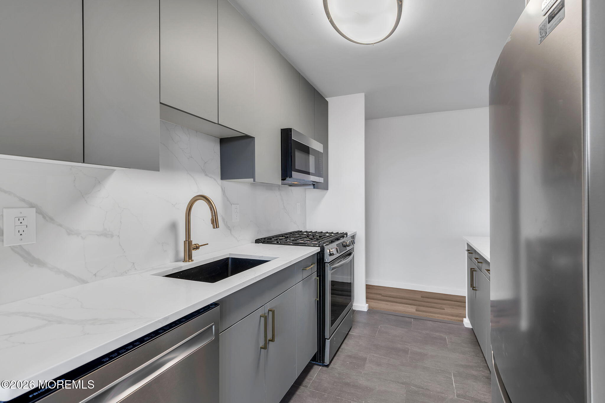 10 Ocean Boulevard 3D