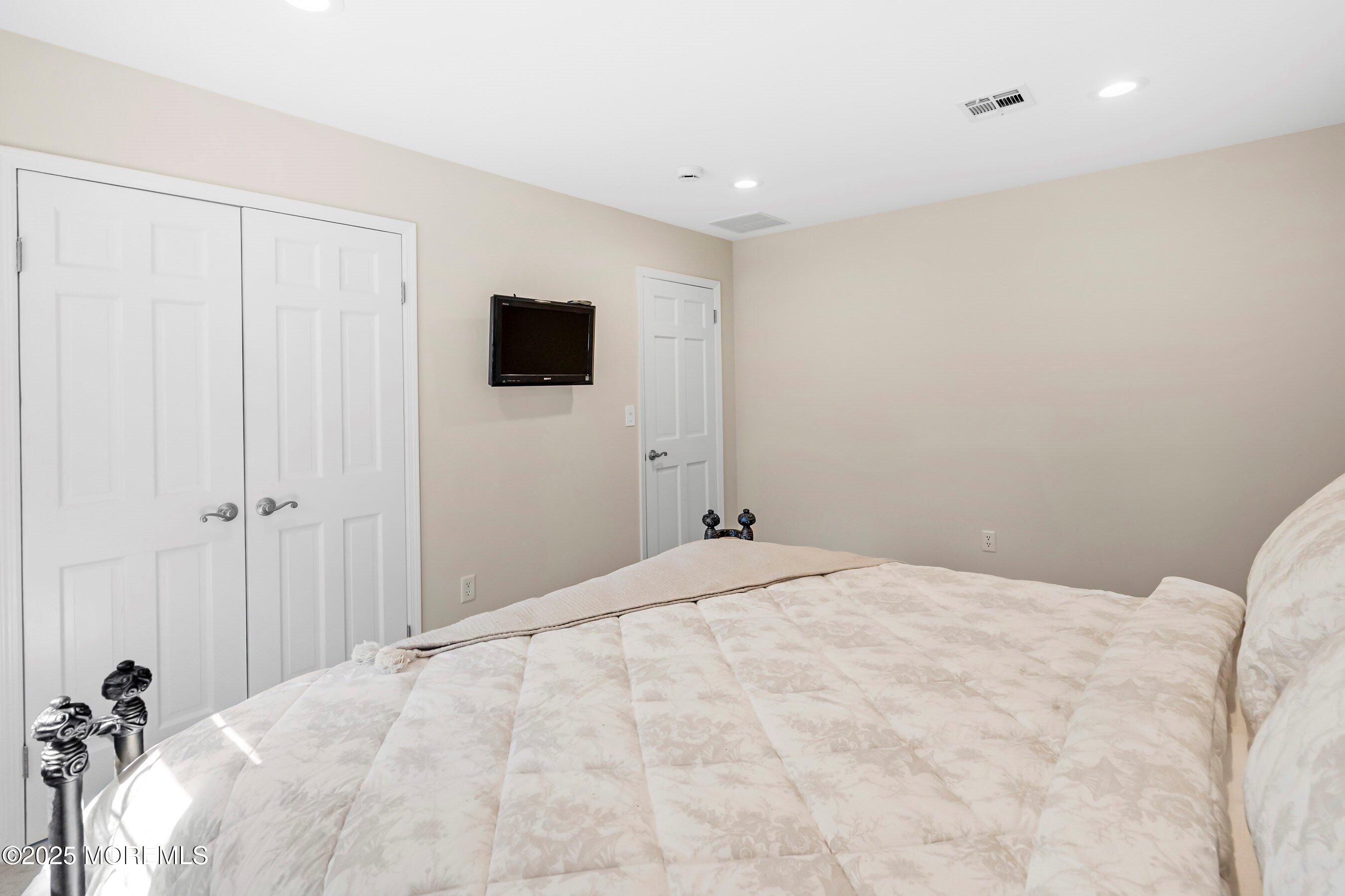 10 Woods Road, West Long Branch, New Jersey image 41