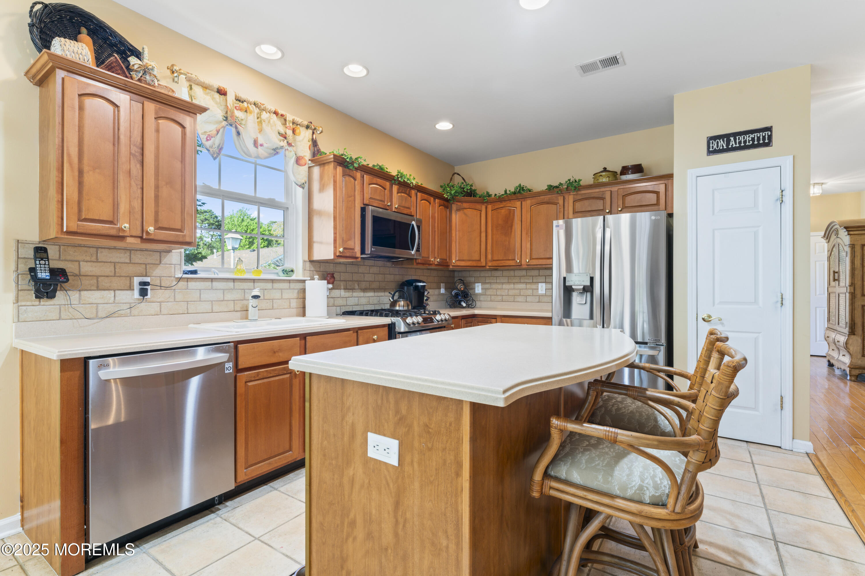 2 Spout Terrace, Barnegat, New Jersey image 11