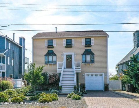 Homes For Rent - 245 24th Avenue<br/> Seaside Park, NJ 08752
