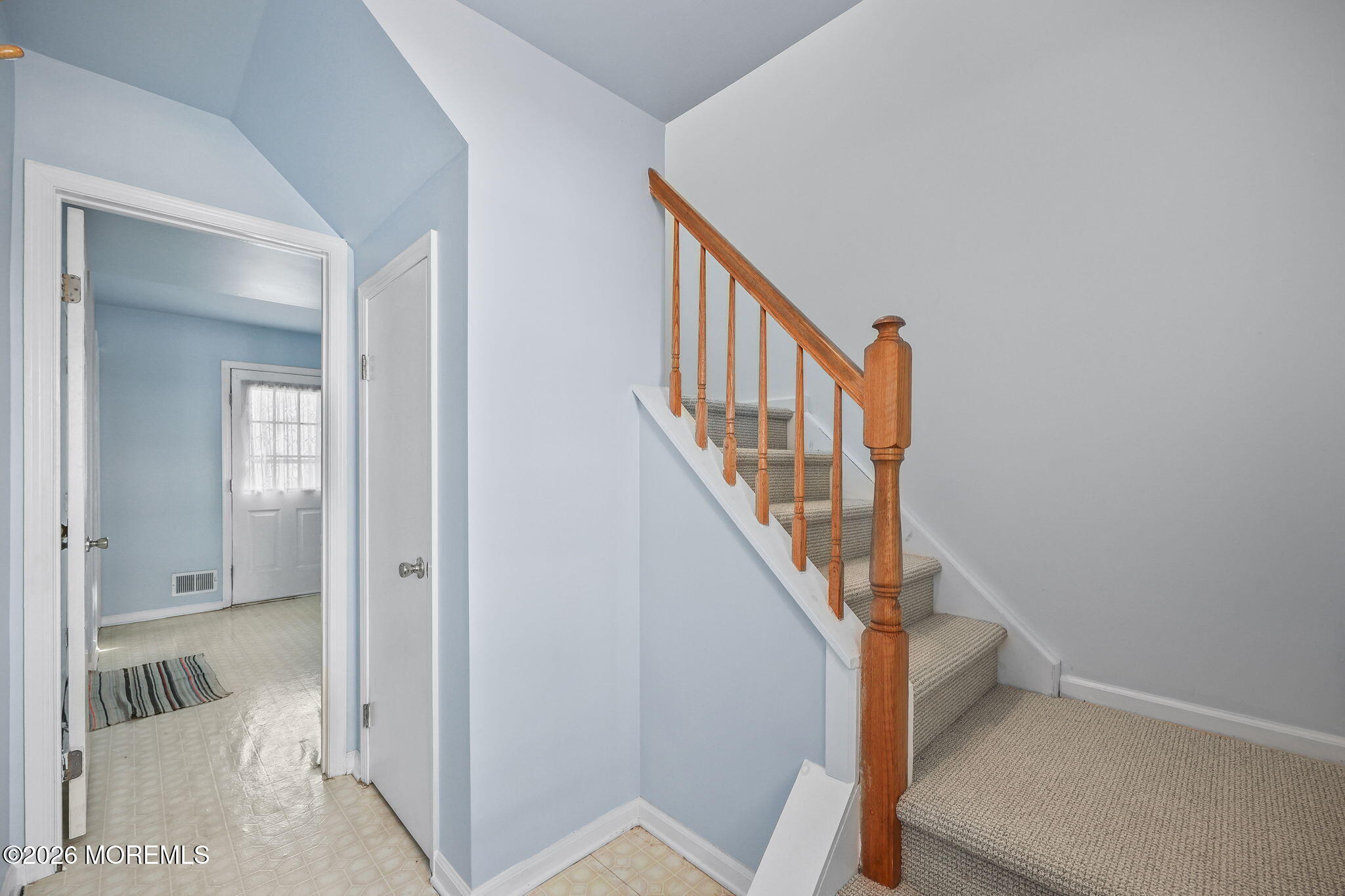 1001 Central Avenue 9