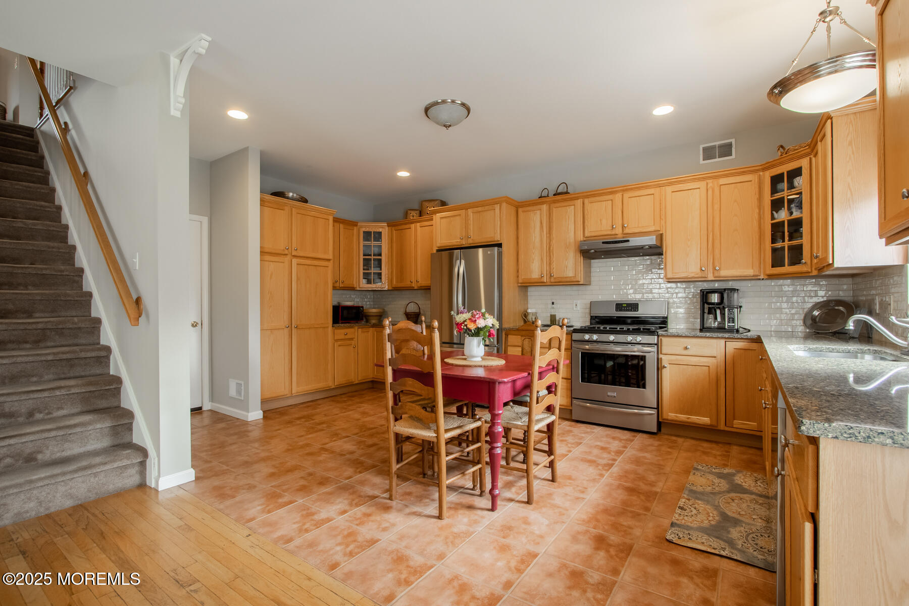 8 Woolley Avenue