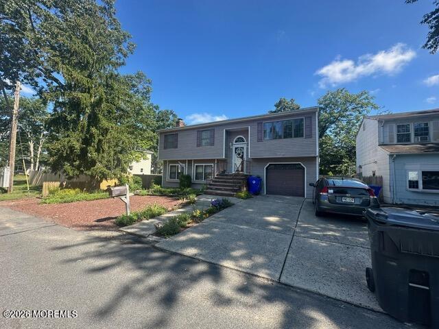 896 Lynnwood Avenue