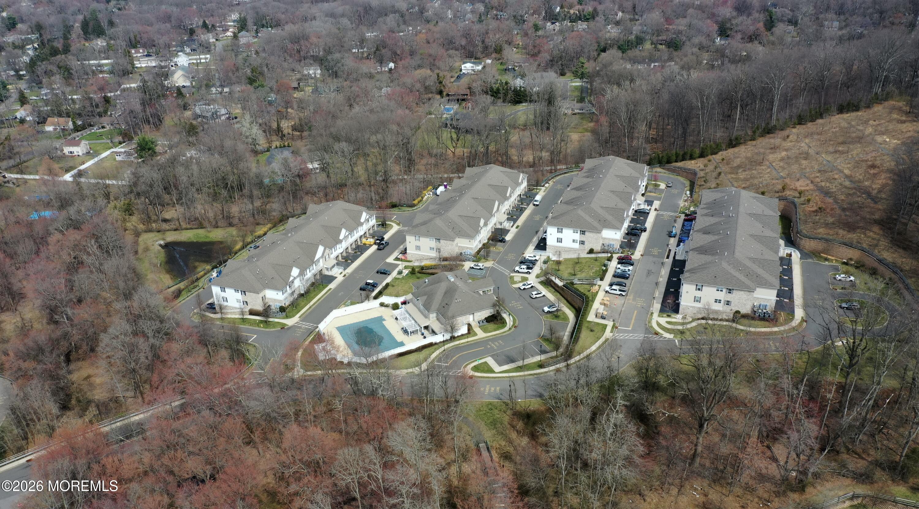 112 Regency Court 112