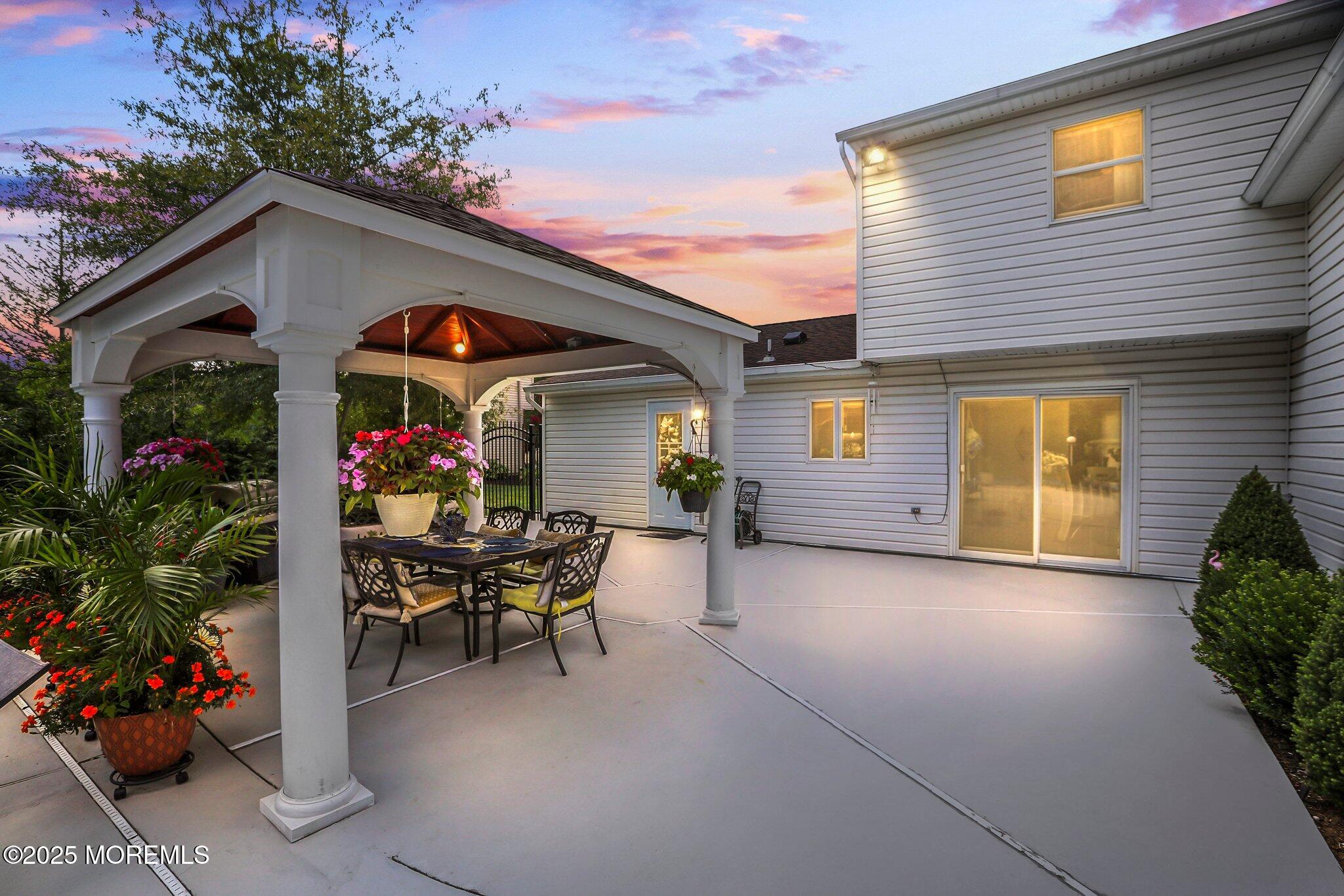 99 Sherwood Drive