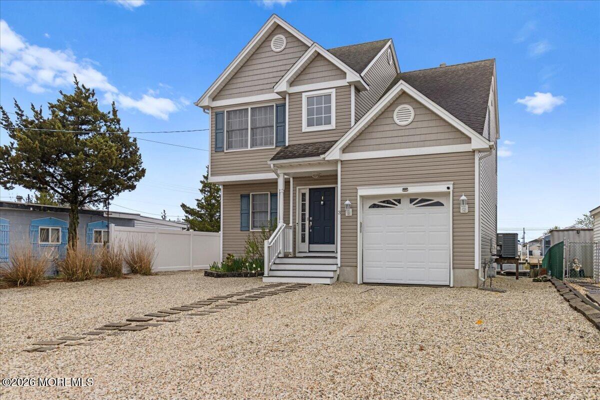 3 Cranbury Lake Drive