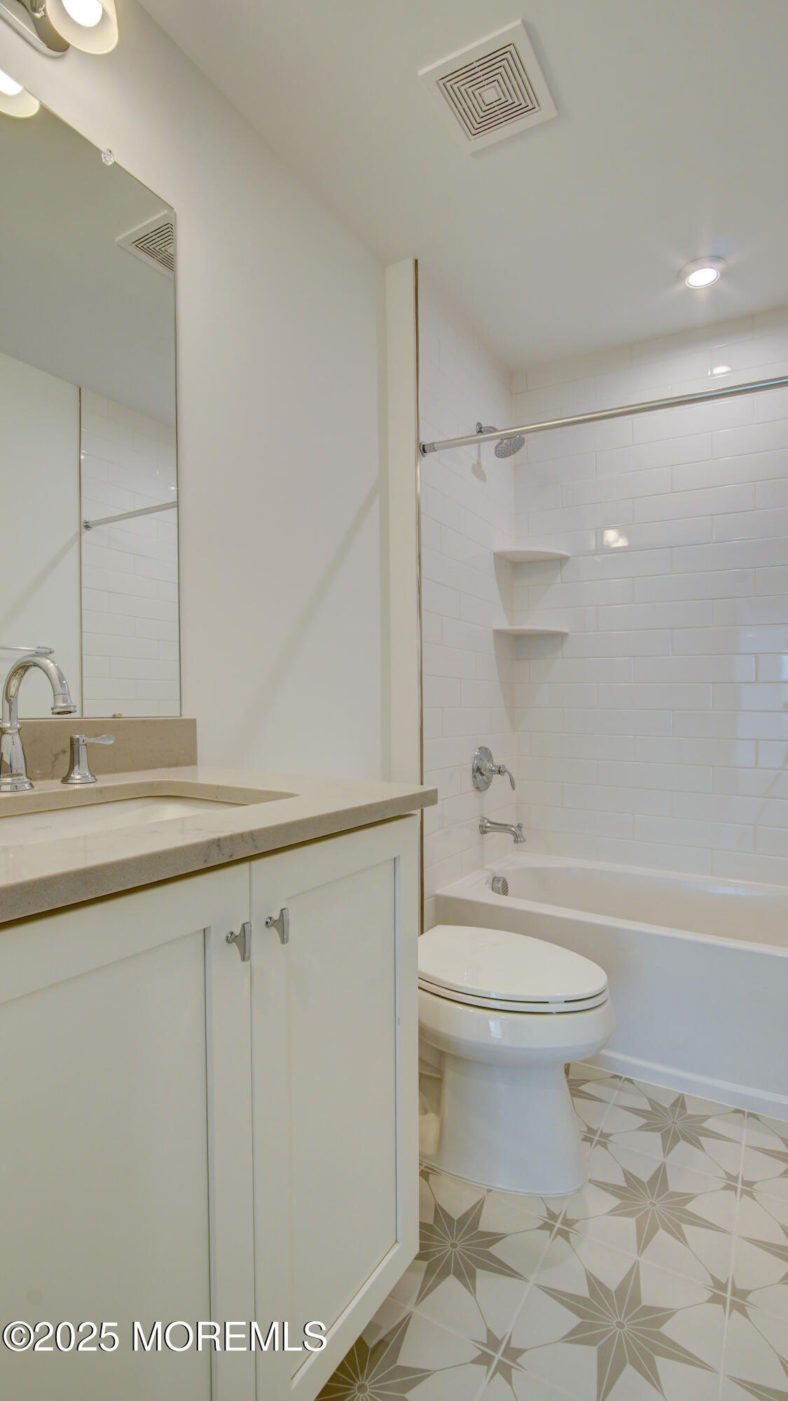 7 Ashlynn Court, Manalapan, New Jersey image 34