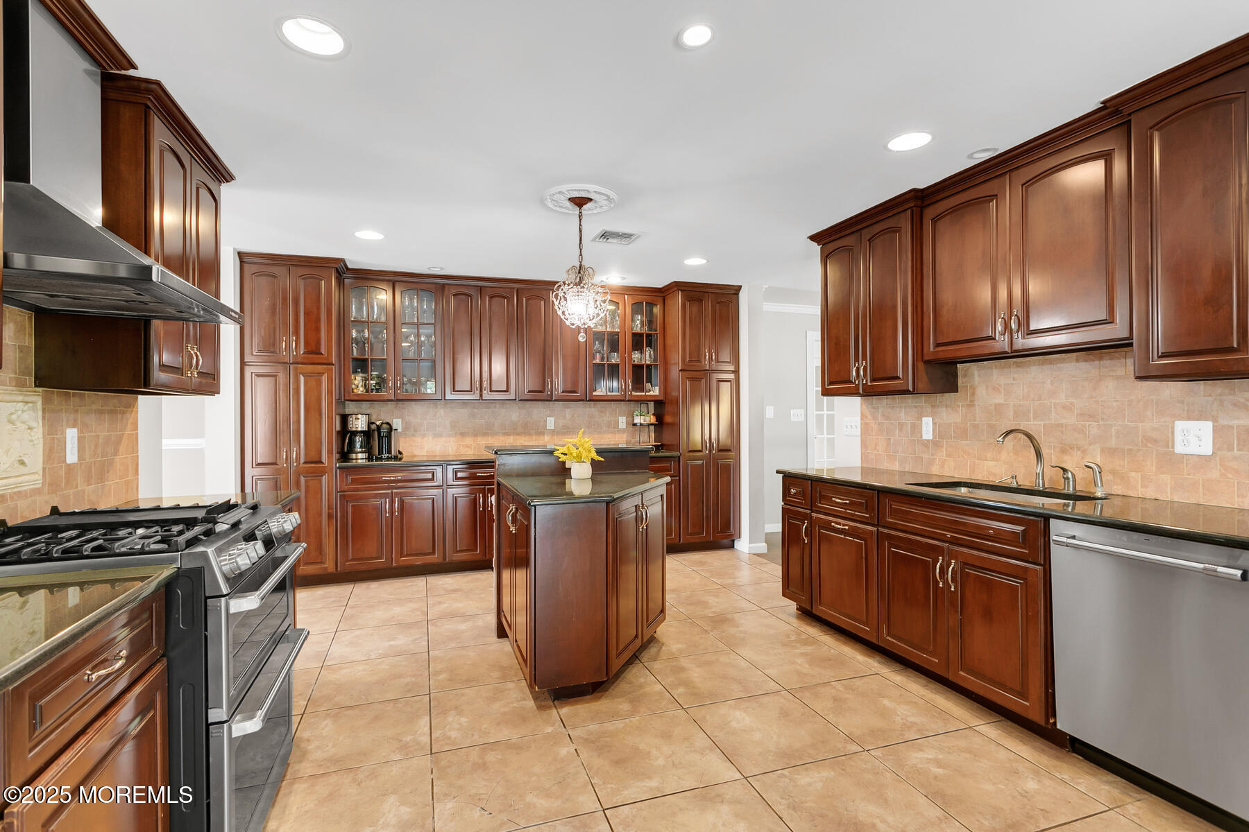 20 Longview Drive, Colts Neck, New Jersey image 13