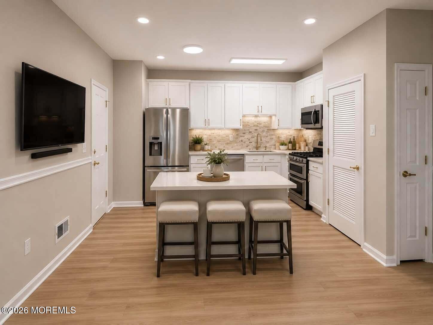 26 Riva Boulevard 2280