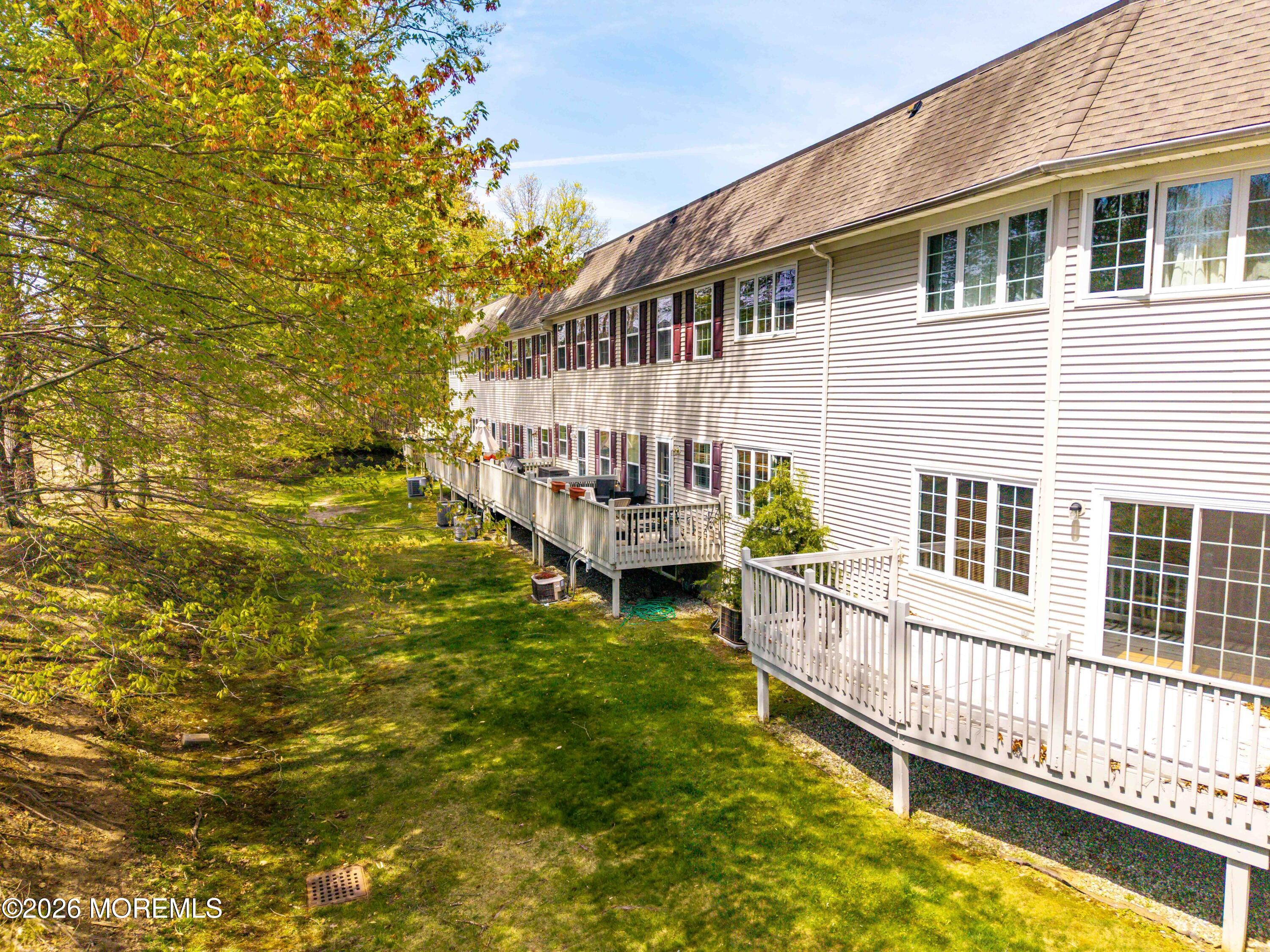 56 W Aspen Way