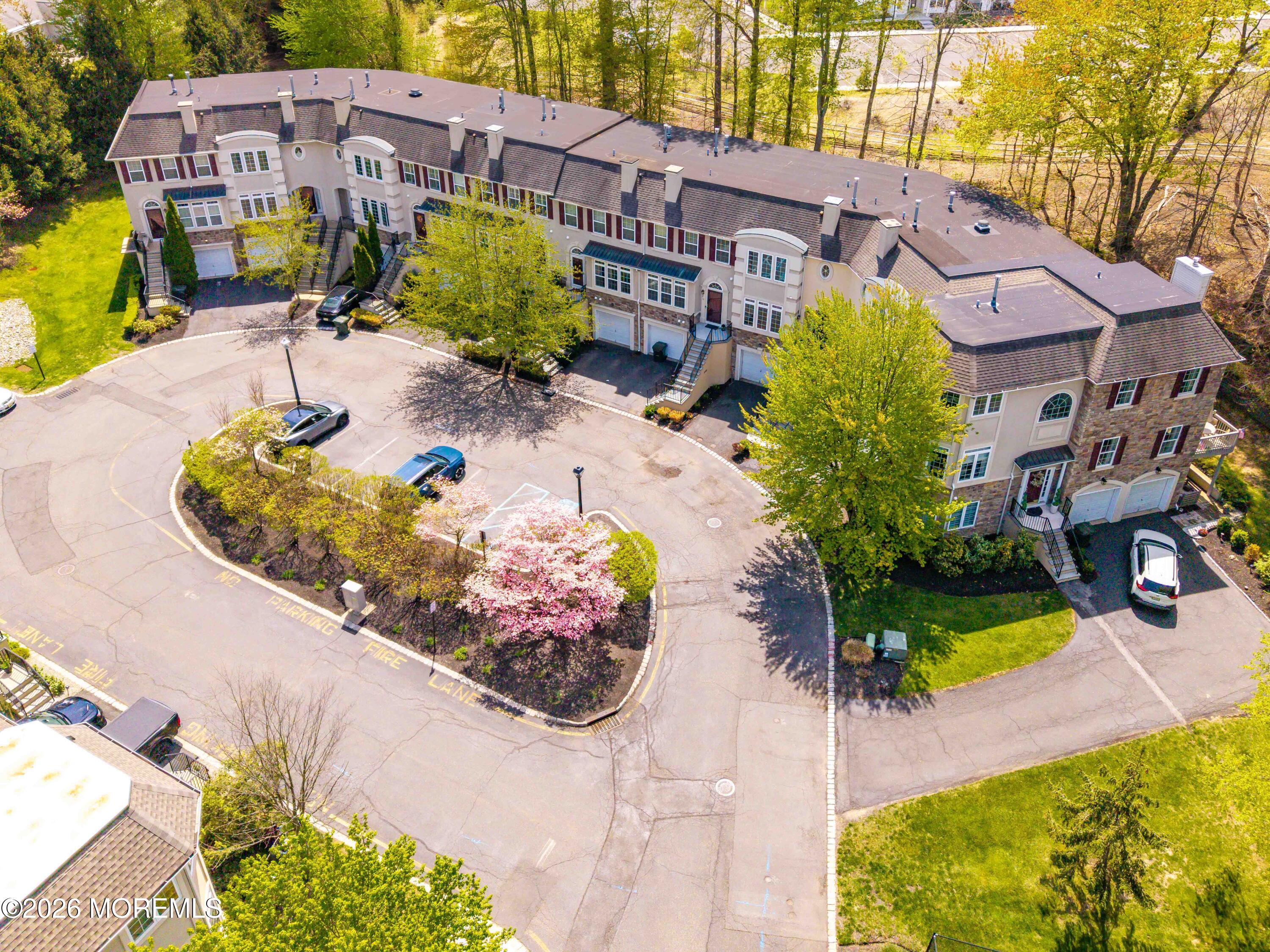 56 W Aspen Way