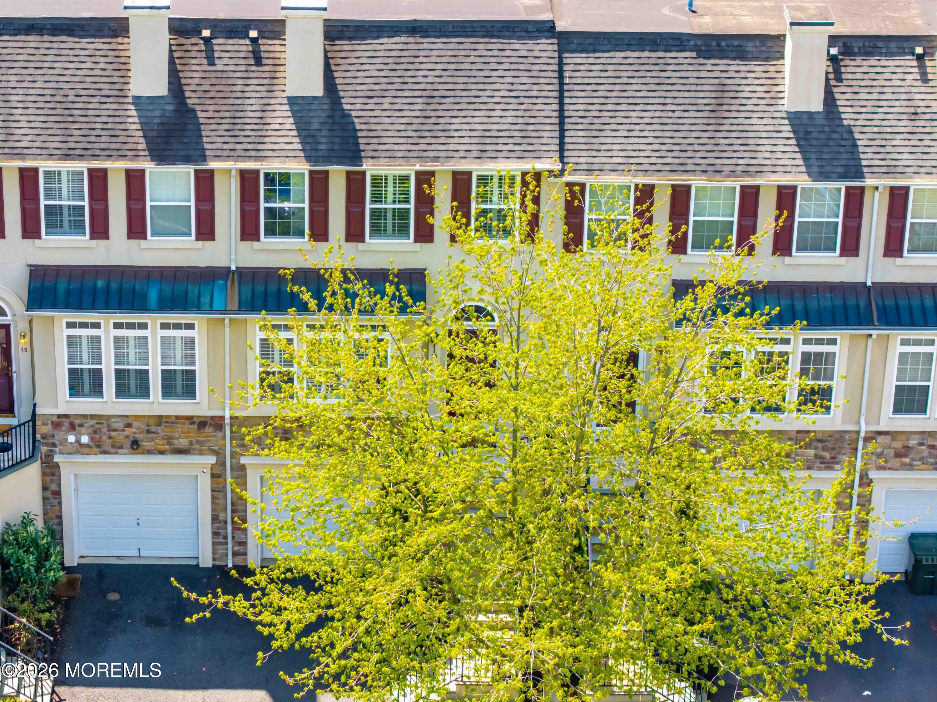 56 W Aspen Way