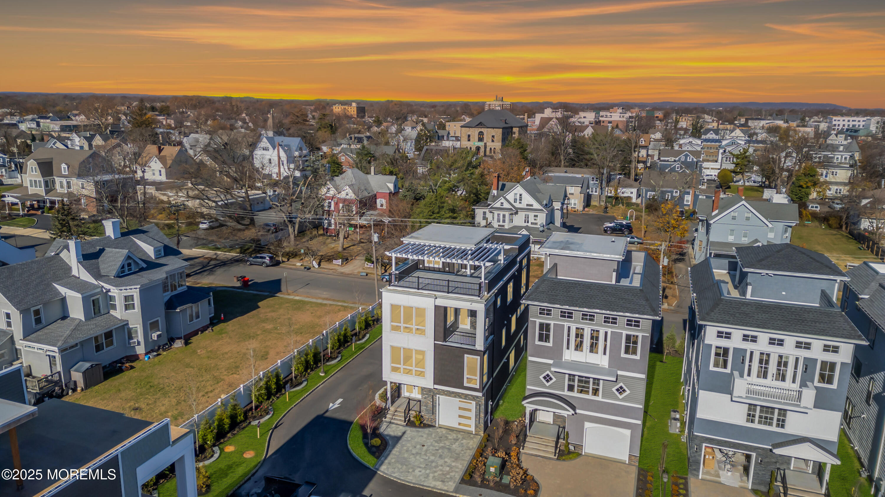 Long Branch, New Jersey, 07740, United States, 4 Bedrooms Bedrooms, ,4 BathroomsBathrooms,Residential,Active,2022667