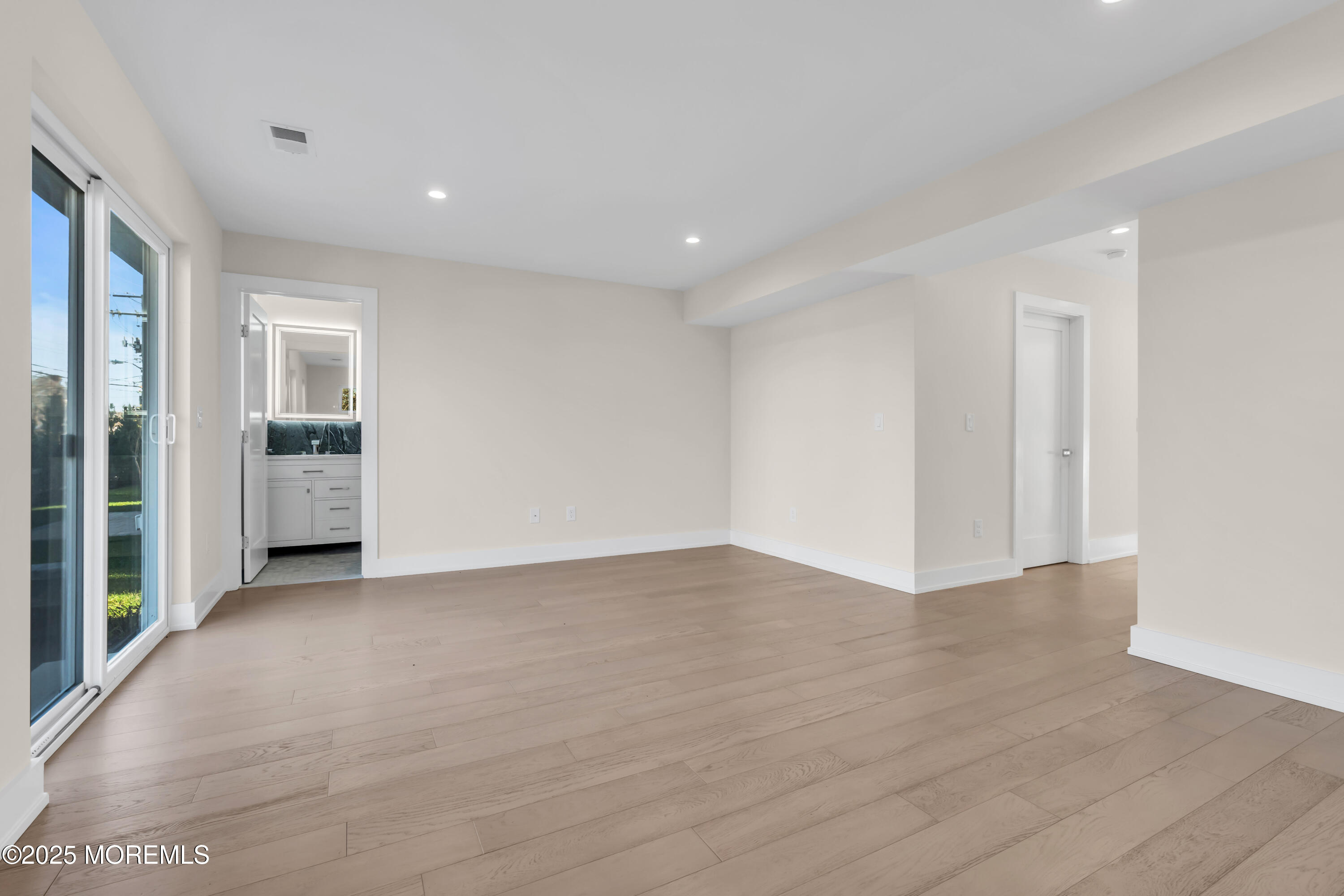 Long Branch, New Jersey, 07740, United States, 4 Bedrooms Bedrooms, ,4 BathroomsBathrooms,Residential,Active,2022667