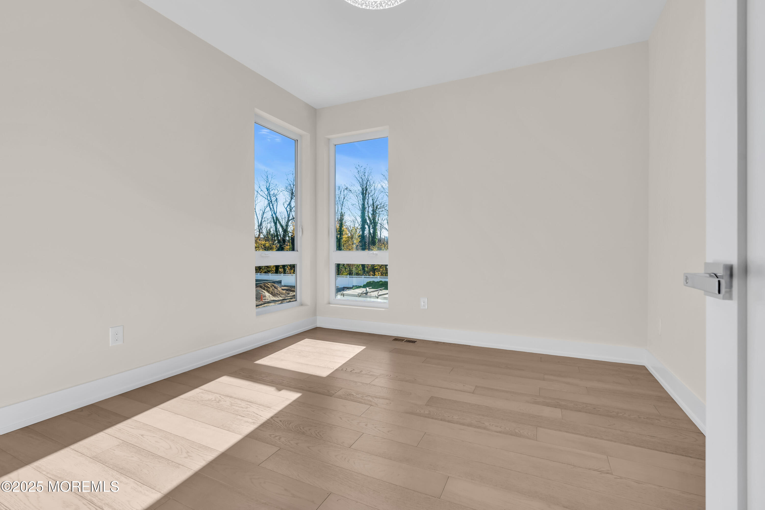 Long Branch, New Jersey, 07740, United States, 4 Bedrooms Bedrooms, ,4 BathroomsBathrooms,Residential,Active,2022667