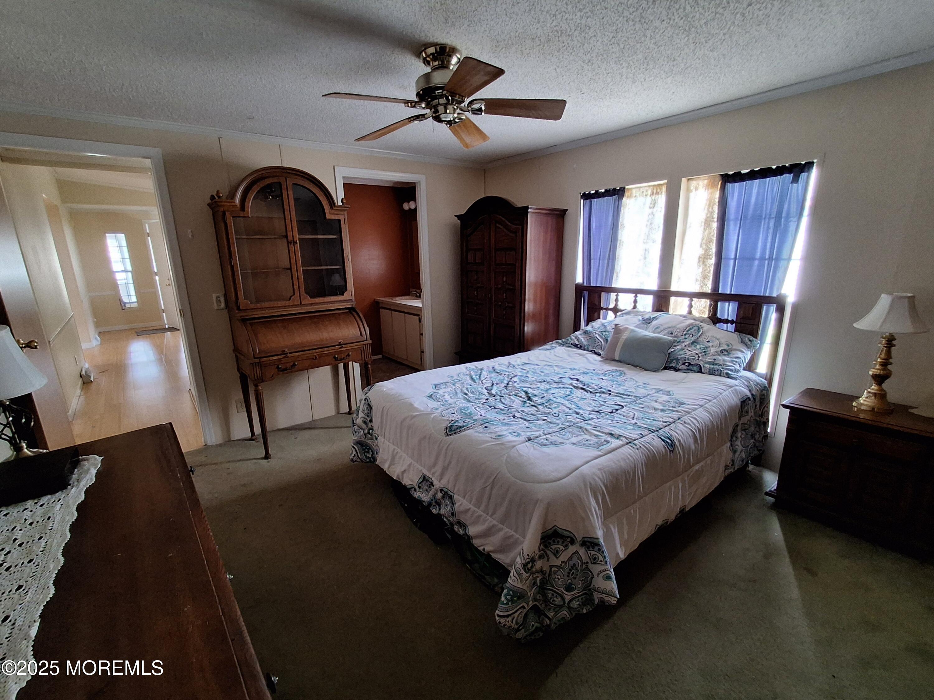 32 Village Road, Morganville, New Jersey image 20