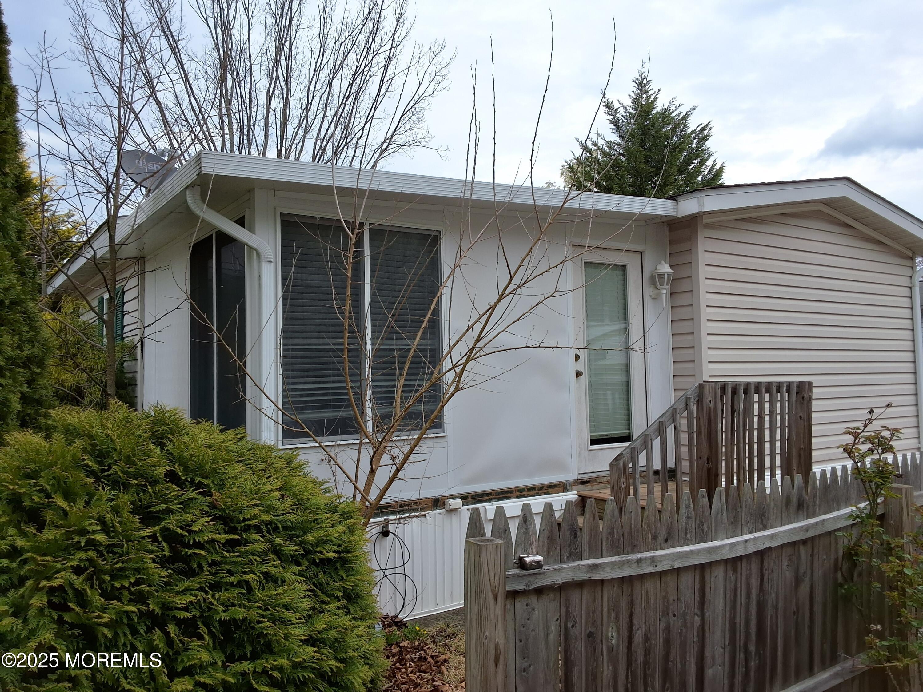 32 Village Road, Morganville, New Jersey image 4