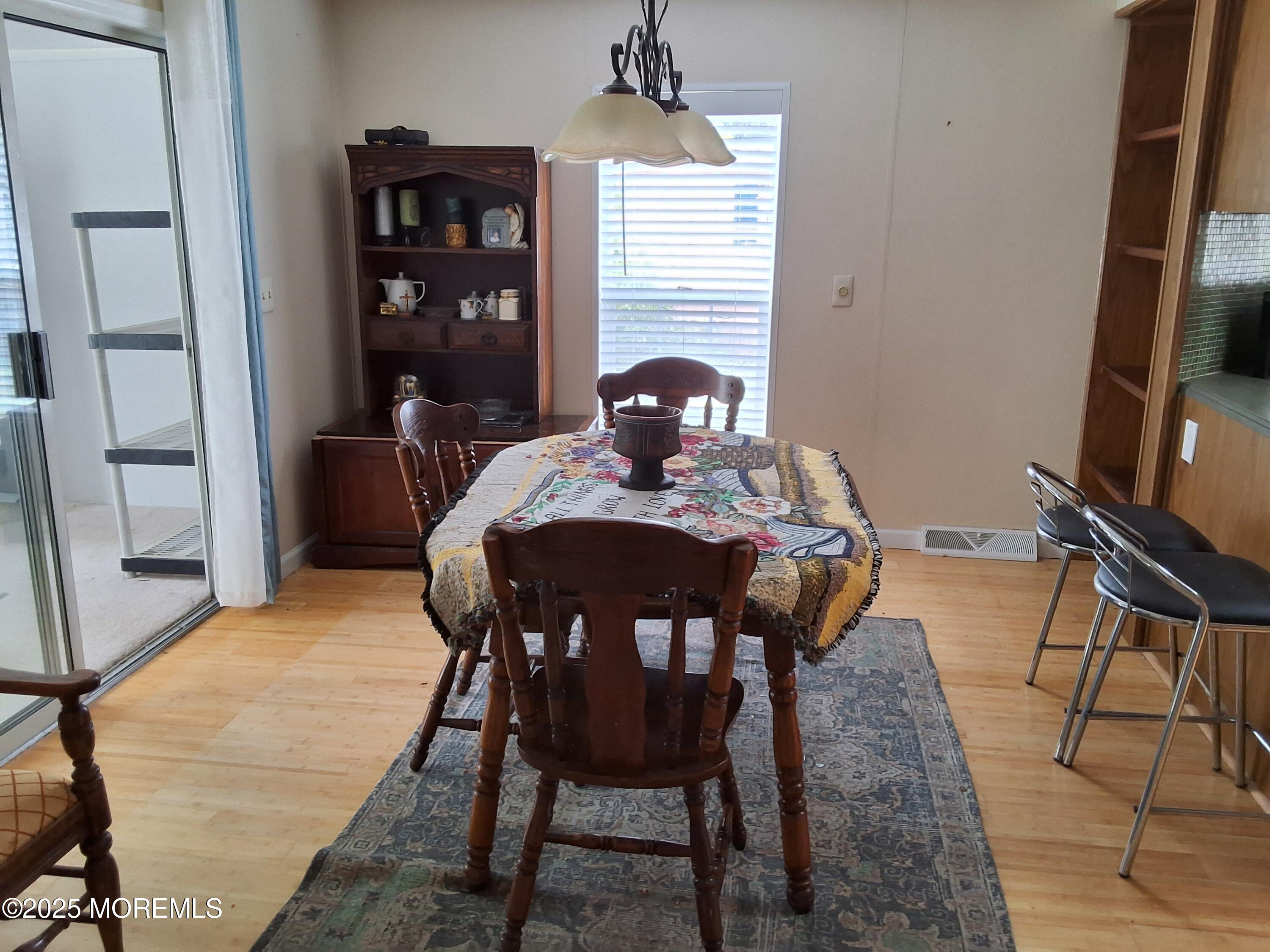 32 Village Road, Morganville, New Jersey image 15