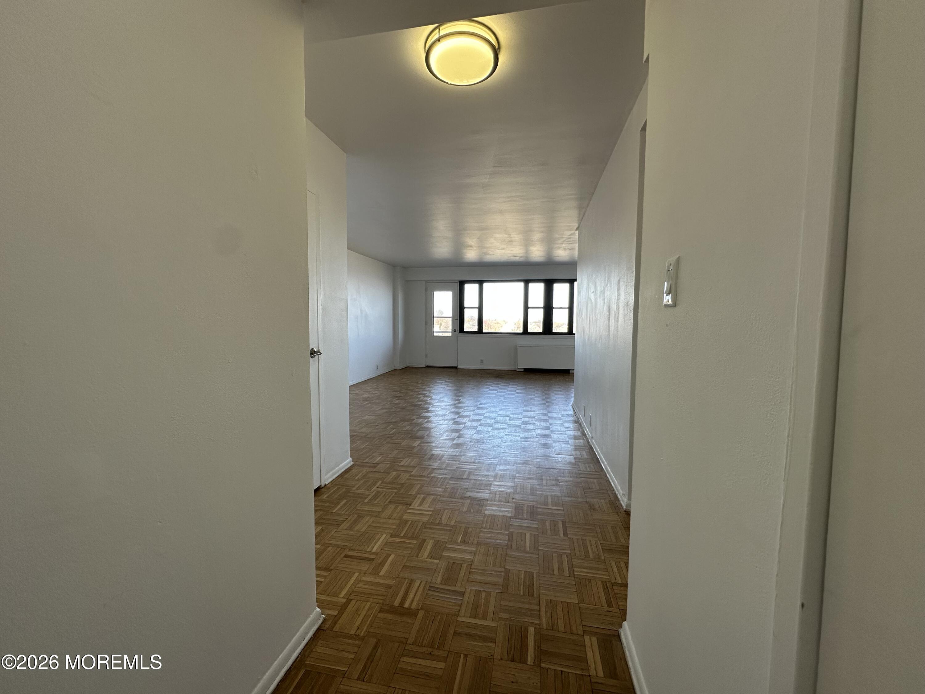 10 Ocean Boulevard 4C