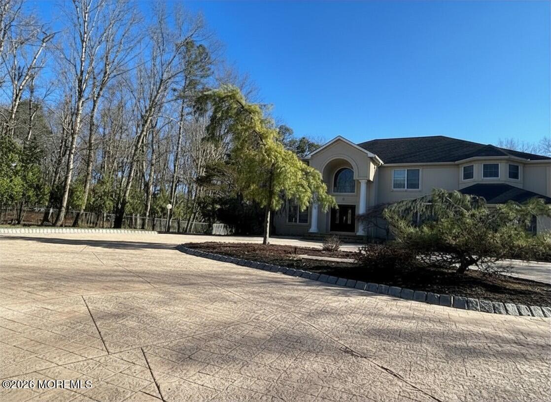 785 Green Valley Road