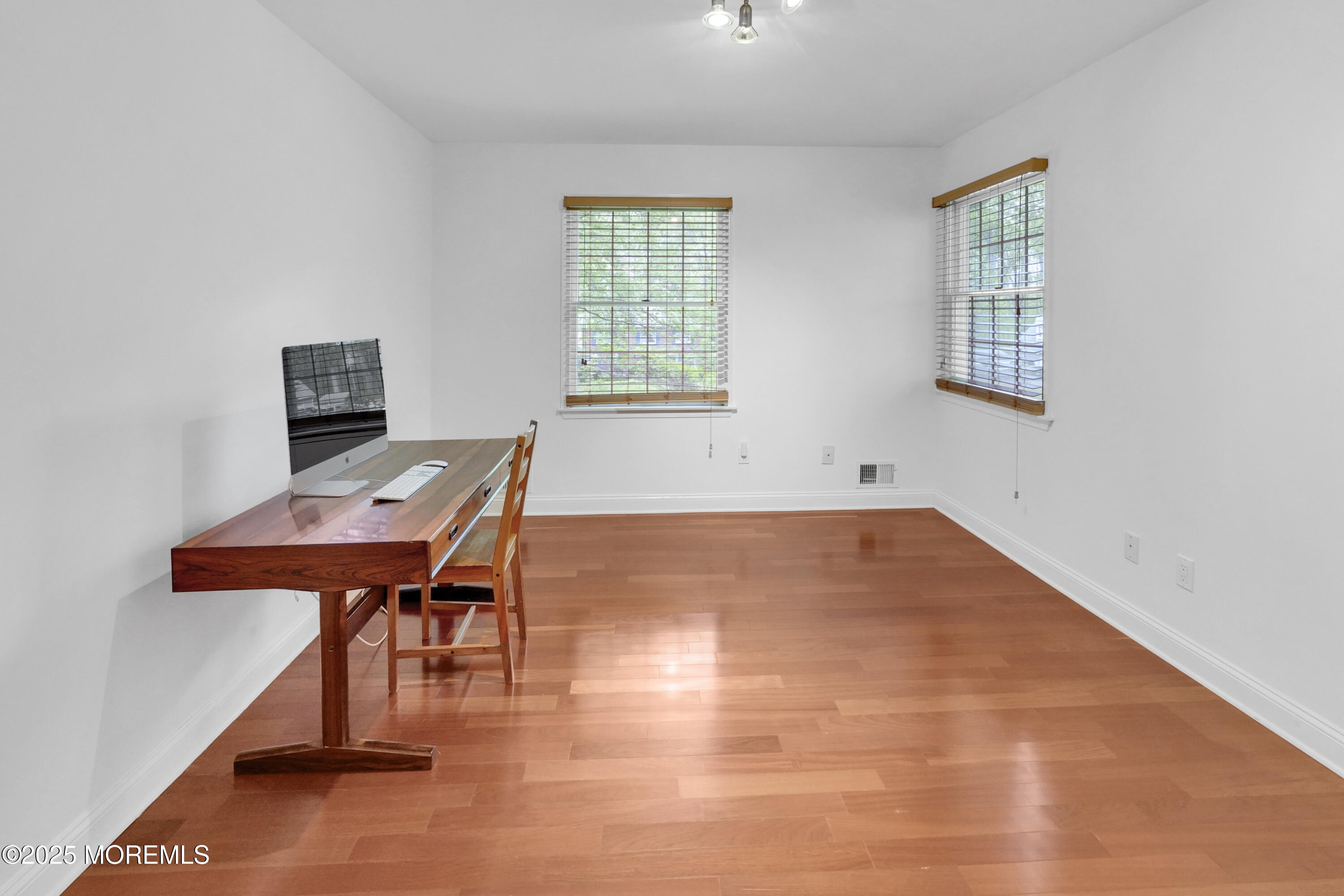 105 Tallwood Lane, Lincroft, New Jersey image 50