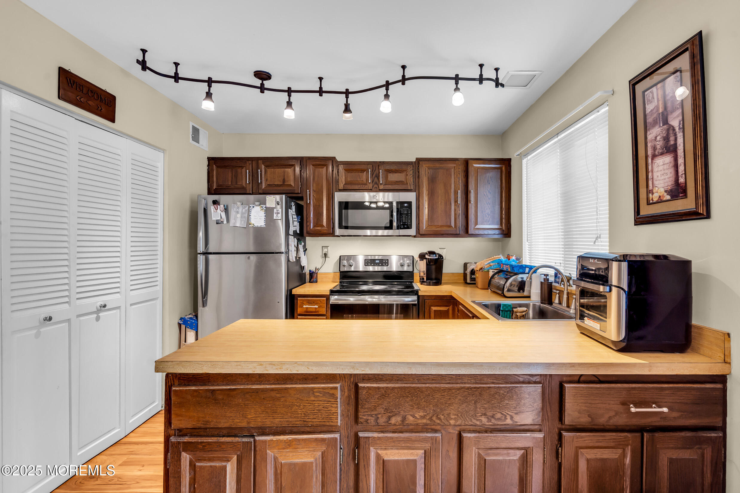 846 Winchester Court #A, Manchester, New Jersey image 3