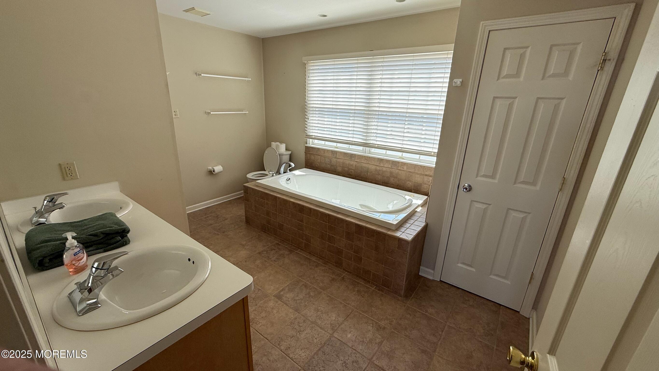 1306 Paul Boulevard, Manahawkin, New Jersey image 22