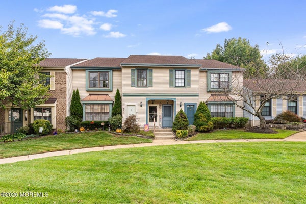 11 INTERLAKEN CT UNIT 4, FREEHOLD, NJ 07728 - Image 2a03e0f80ebbafe321c5edeaca4522ea/1095767302