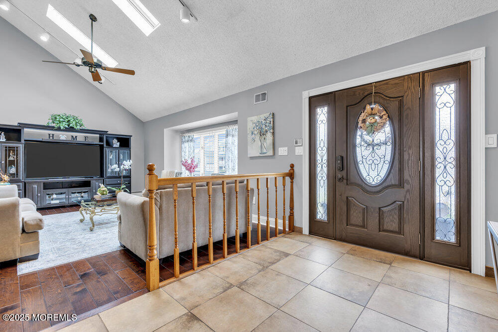 281 Jill Court, Toms River, New Jersey image 9